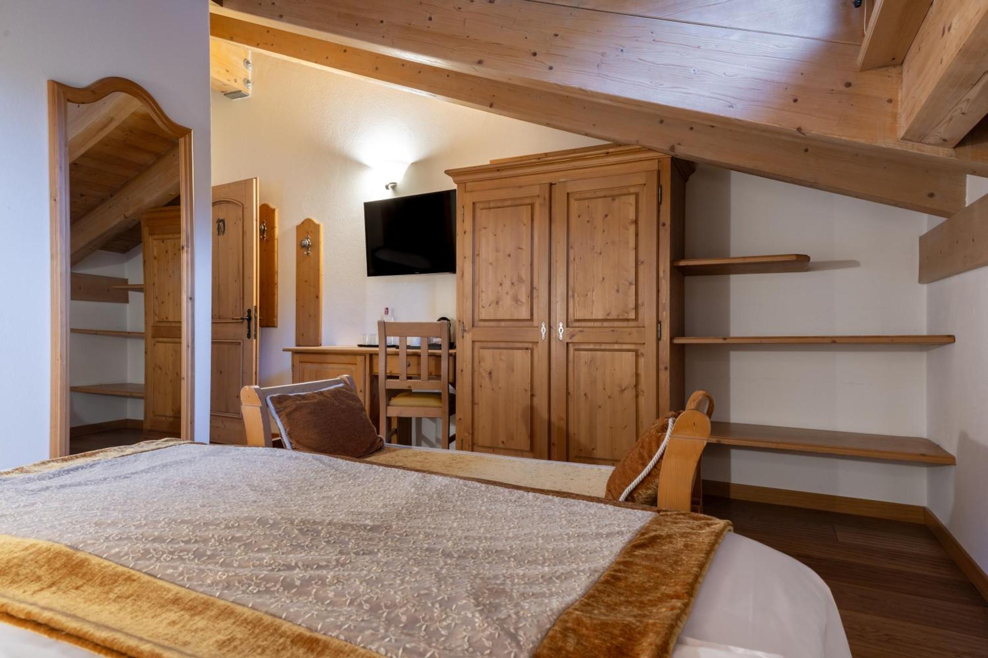 Camana Veglia Hotel Livigno Ngoại thất bức ảnh