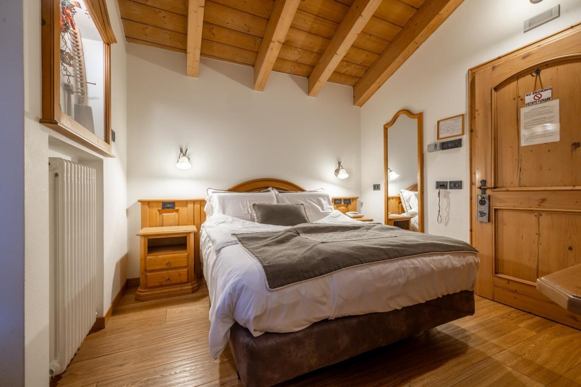 Camana Veglia Hotel Livigno Ngoại thất bức ảnh