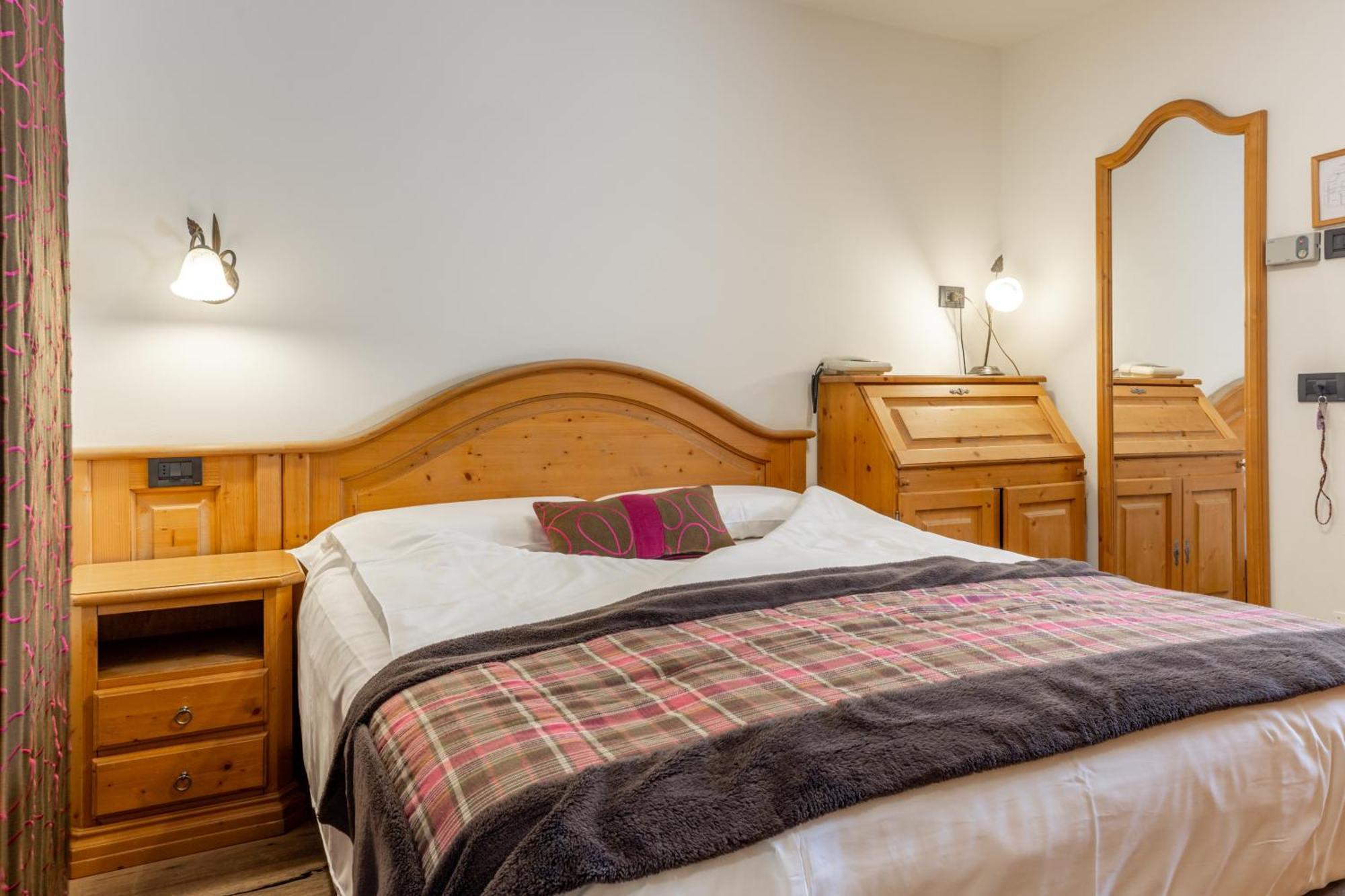 Camana Veglia Hotel Livigno Ngoại thất bức ảnh