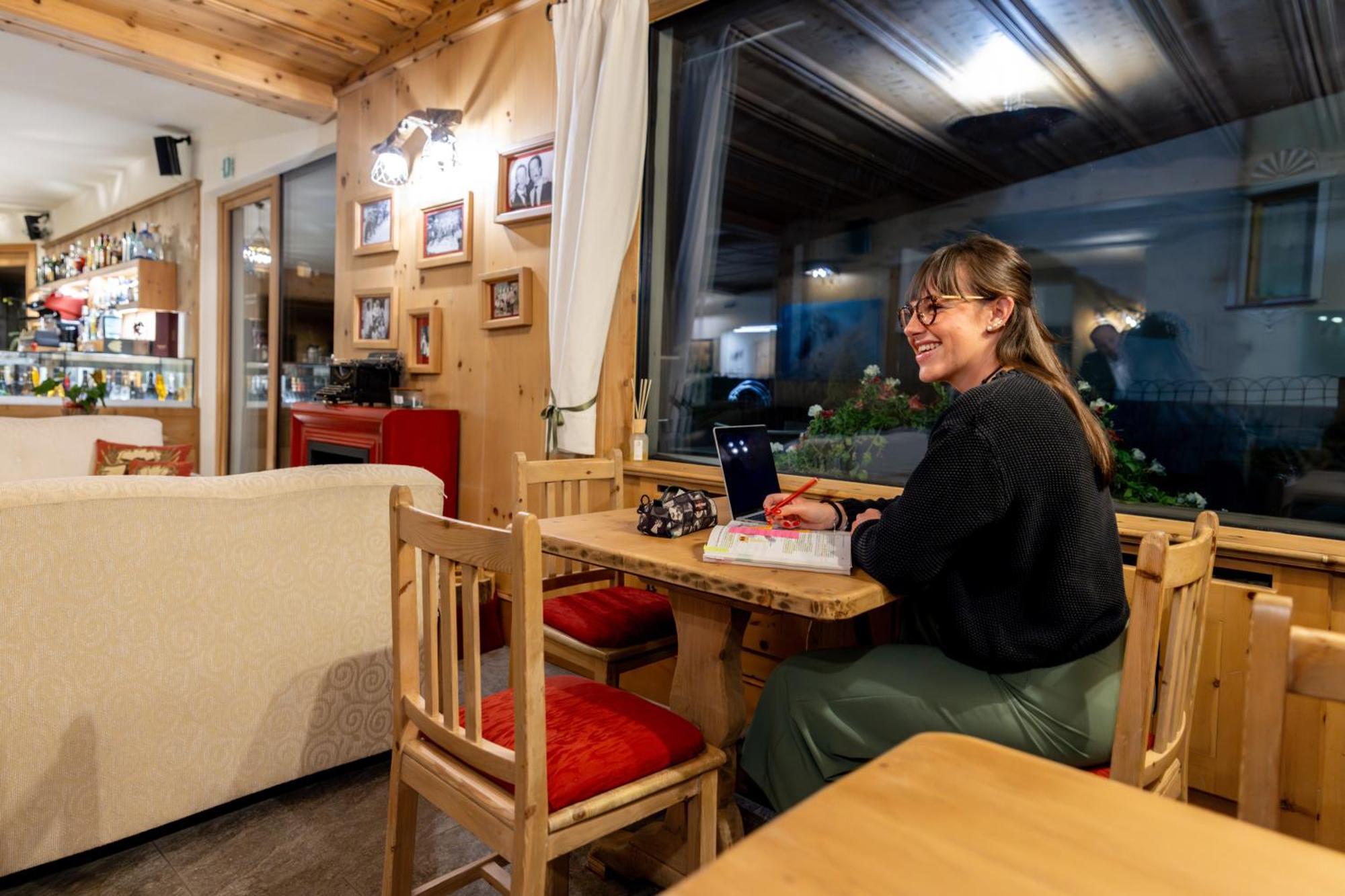 Camana Veglia Hotel Livigno Ngoại thất bức ảnh